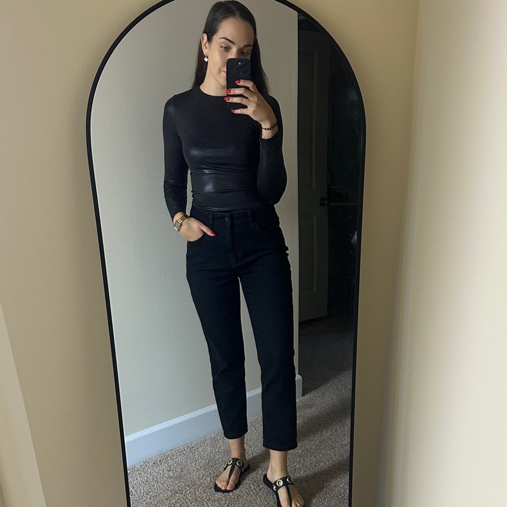 Mohito Classic Black Women's Mom Jeans Size Small